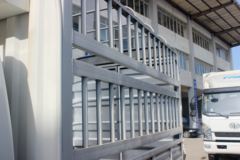 一汽红塔 解放霸铃 95马力 2.76米双排仓栅式轻卡(CA5040CCYK2L3RE5-1)