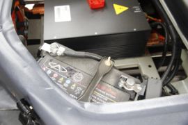 申龙&nbsp;电动封闭厢货底盘图片