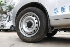 申龙客车 2.6T 4.43米纯电动封闭货车(续航256km)40.7kWh