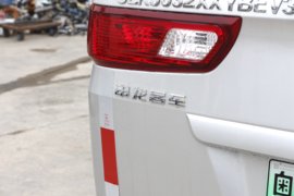 申龙&nbsp;电动封闭厢货货厢图片