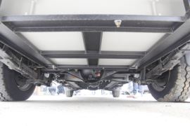 海狮&nbsp;电动封闭厢货底盘图片