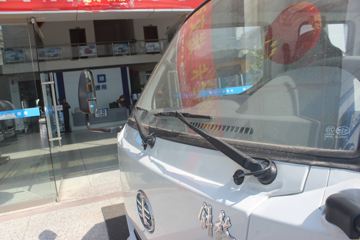 һ������ ��ž���1ϵ 87���� 4X2 2.76����ж��(��ɲ)(CA3040K11L1RE5J)ͼƬ