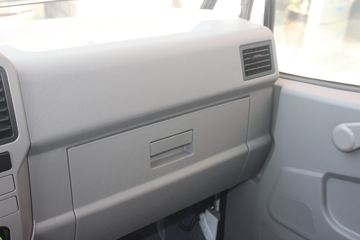 һ������ ��ž���1ϵ 87���� 4X2 2.76����ж��(��ɲ)(CA3040K11L1RE5J)ͼƬ