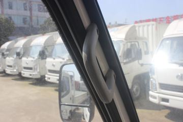 һ������ ��ž���1ϵ 87���� 4X2 2.76����ж��(��ɲ)(CA3040K11L1RE5J)ͼƬ