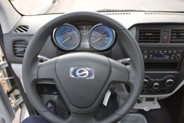 田野EV260&nbsp;电动封闭厢货驾驶室图片