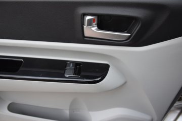 田野EV260&nbsp;电动封闭厢货驾驶室图片