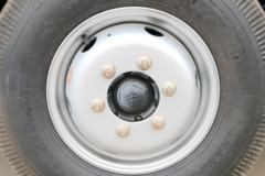 唐骏欧铃 小宝马 1.5L 108马力 汽油 3.48米单排厢式微卡(ZB5030XXYBDC5V)