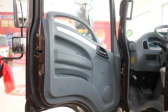 唐骏欧铃 T3系列 110马力 4.15米单排栏板轻卡(ZB1042JDD6V)