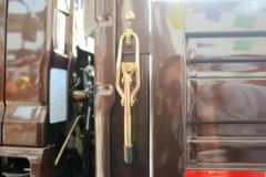 唐骏欧铃 T3系列 110马力 4.15米单排栏板轻卡(ZB1042JDD6V)