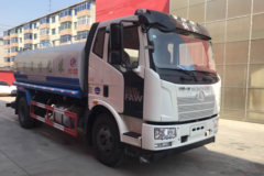 一汽解放 J6L 180马力 4X2 洒水车(程力威牌)(CLW5181GPSC5) 一汽解放 J6L 180马力 4X2 洒水车(程力威牌)(CLW5181GPSC5)