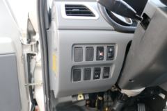 唐骏欧铃 赛菱F3 1.5L 108马力 汽油/CNG 3.08米单排售货车(ZB5026XSHADC3V)