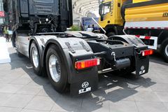 上汽红岩 杰狮重卡 400马力 6X4牵引车(高顶双卧)(CQ4255HTVG324V)