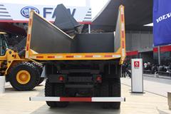 雷诺 Kerax重卡 380马力 8X4 8.2米自卸车