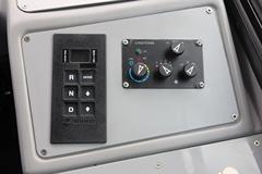 中国重汽 HOVA重卡 266马力 4X2 LNG牵引车(ZZ5371VDMC32100)