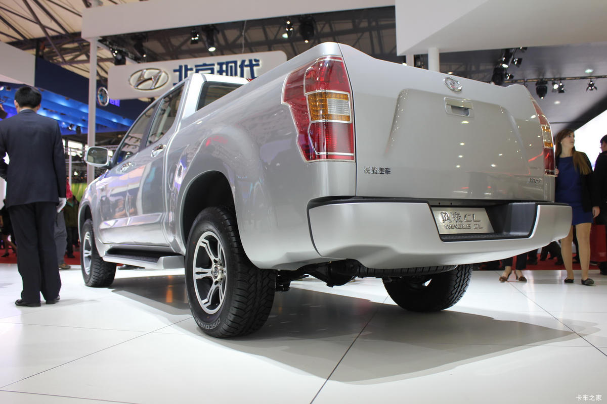  翥5 2.0L  ˫Ƥ                                                