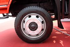 东风商用车 天锦中卡 160马力 4X4 5.4米专用车(底盘)(DFL1100B)