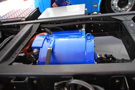 骏威J5K&nbsp;垃圾运输车底盘图片