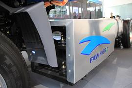 骏威J5K&nbsp;垃圾运输车底盘图片