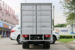 长安跨越 新豹二代 1.5L 112马力 2.695米双排厢式微卡(SC5031XXYAAS56)