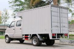 长安跨越 新豹二代 1.5L 112马力 2.695米双排厢式微卡(SC5031XXYAAS56)
