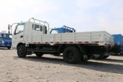 飞碟奥驰 V2系列 95马力 4.17米单排栏板轻卡