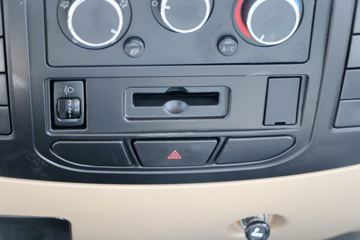 �ɵ��³� V2ϵ�� 95���� 4.17�׵��������ῨͼƬ