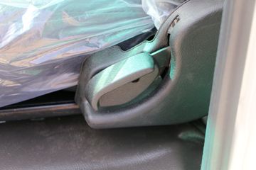 �ɵ��³� V2ϵ�� 95���� 4.17�׵��������ῨͼƬ