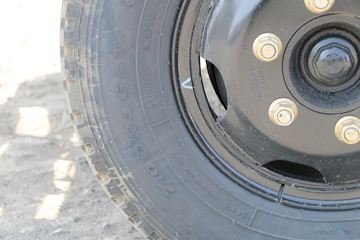 �ɵ��³� V2ϵ�� 95���� 4.17�׵��������ῨͼƬ