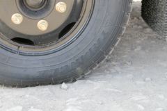 飞碟奥驰 V2系列 95马力 4.17米单排栏板轻卡