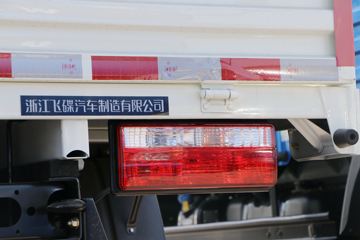 �ɵ��³� V2ϵ�� 95���� 4.17�׵��������ῨͼƬ