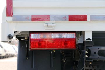 �ɵ��³� V2ϵ�� 95���� 4.17�׵��������ῨͼƬ