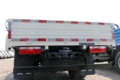 飞碟奥驰 V2系列 95马力 4.17米单排栏板轻卡