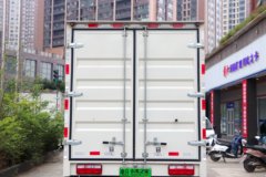解放 J6F 4.5T 4.21米单排纯电动厢式轻卡(CA5047XXYP40L1BEVA83)96.77kWh