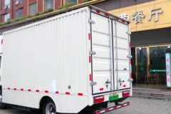 解放 J6F 4.5T 4.21米单排纯电动厢式轻卡(CA5047XXYP40L1BEVA83)96.77kWh