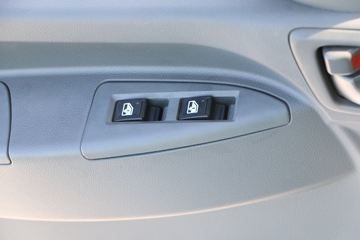 ���� ����GM6 143���� 3.71����ж��ͼƬ