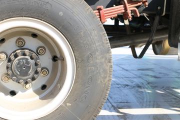 ���� ����GM6 143���� 3.71����ж��ͼƬ