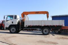 凯马 凯捷M6 129马力 4.62米随车吊