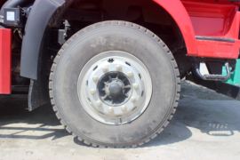 金陆(原属一汽柳特)&nbsp;自卸车底盘                                                图片