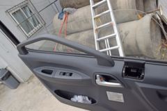 解放 J6F 150马力 3.85米排半厢式轻卡(CA2045XXYP40K2L1T5E5A84) 解放 J6F 150马力 3.85米排半厢式轻卡(CA2045XXYP40K2L1T5E5A84)