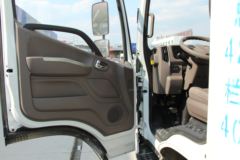 福田 欧马可S3系 143马力 4.18米单排仓栅式轻卡(BJ5048CCY-FA)