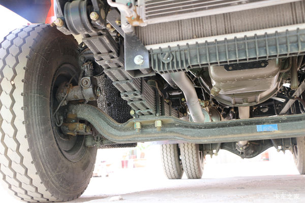 �������񶫷����ó����KS 129���� 4.1�׵��Ų�դʽ�Ῠ