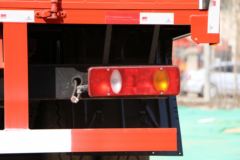 东风 天锦KS 129马力 4.1米单排仓栅式轻卡(DFH5040CCYBX)