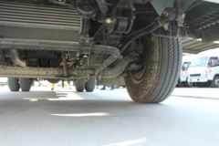 福田 欧马可S3系 143马力 4.18米单排仓栅式轻卡(BJ5048CCY-FA)