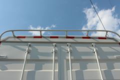 福田 欧马可S3系 143马力 4.18米单排仓栅式轻卡(BJ5048CCY-FA)