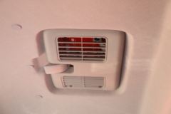 东风 多利卡D6-L 2018款 156马力 4.17米单排仓栅式轻卡(EQ5041CCY8BD2AC)