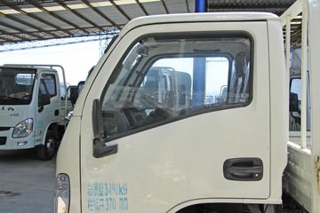 跃进 小福星S50Q 1.3L 87马力 汽油 3.165米排半栏板小卡(SH1032PBGBNZ2)图片