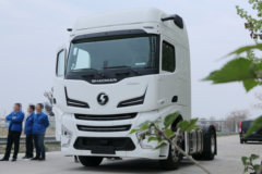 陕汽重卡 德龙X6000 430马力 4X2 AT自动挡牵引车(SX4180GC1)