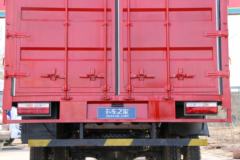 中国重汽成都商用车 瑞狮 129马力 4.16米单排仓栅式轻卡(CDW5040CCYHA1R5)