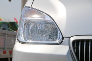 �� T20 ��׼�� 2018�� 1.3L 82���� 2.7�׵�������΢��(SY1020YC5AJ)ͼƬ