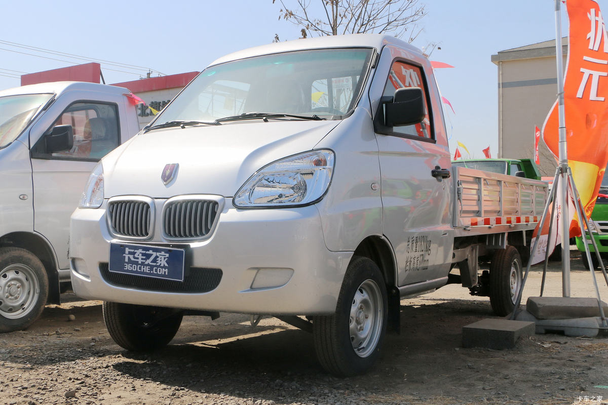 金杯 T20 舒适版 2018款 1.0L 61马力 2.7米单排栏板微卡